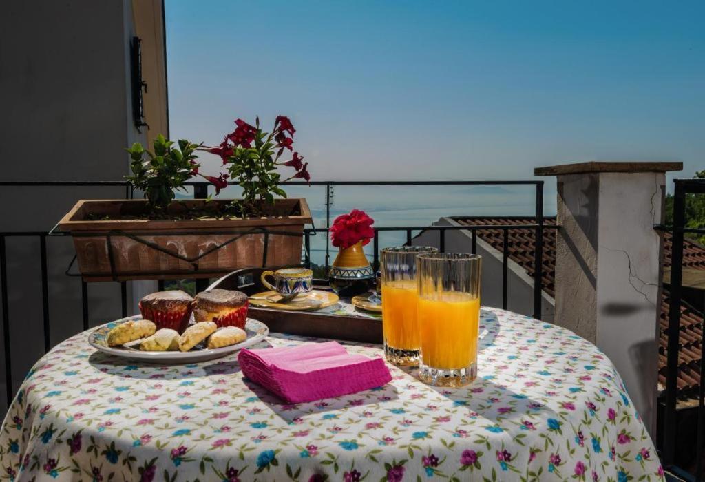 Casa Rosaria Amalfi Coast Vietri Exterior foto